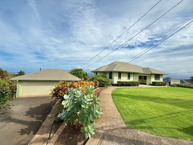 Photo - Partially Furnished Spacious 5 Bedroom / 2 Bathroom Home with Ocean View – Sandhills