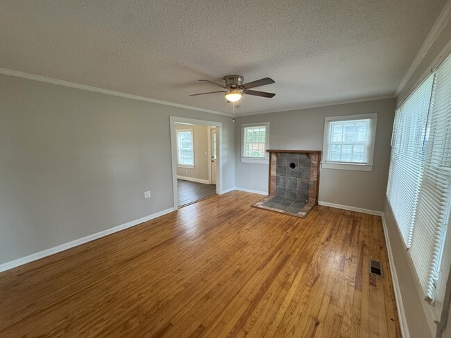 Photo - 109 Hillcrest Dr