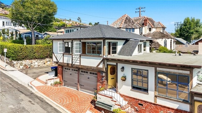 Photo - 1290 N Coast Hwy Unit B