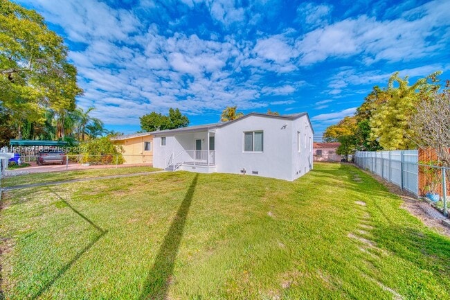 Photo - 4345 SW 5th Terrace