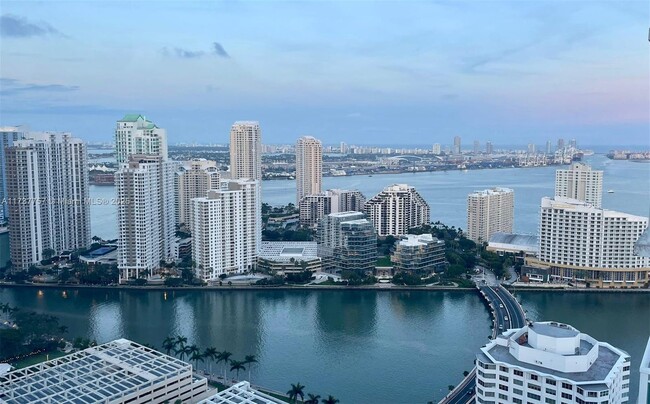 Photo - 950 Brickell Bay Dr Condo Unit 4002