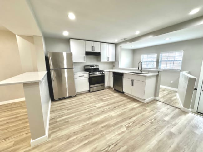 Photo - 266 St Helena Ave