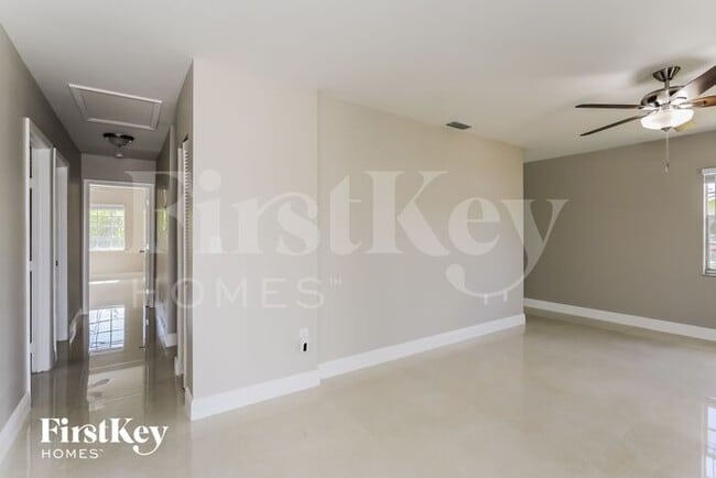 Photo - 16905 SW 106th Ct