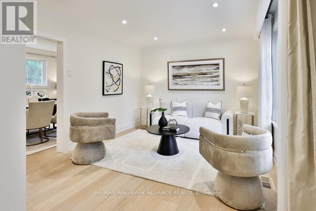 Photo - 1316 Cambridge Dr