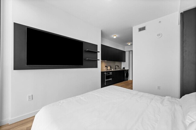 20 NE 11th St Unit SI FL12-ID1624409P