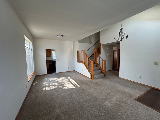 Building Photo - Fantastic 3 Bedroom 2.5 Bath Marysville Home