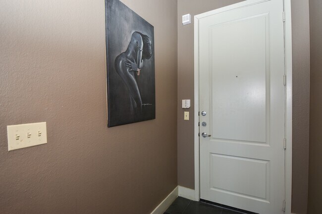 Photo - 3505 Sage Rd Unit 3003