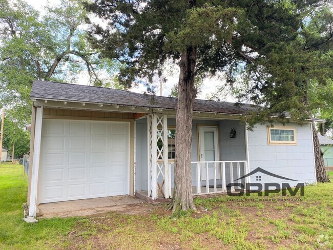 Building Photo - Cute 1 Bedroom Home