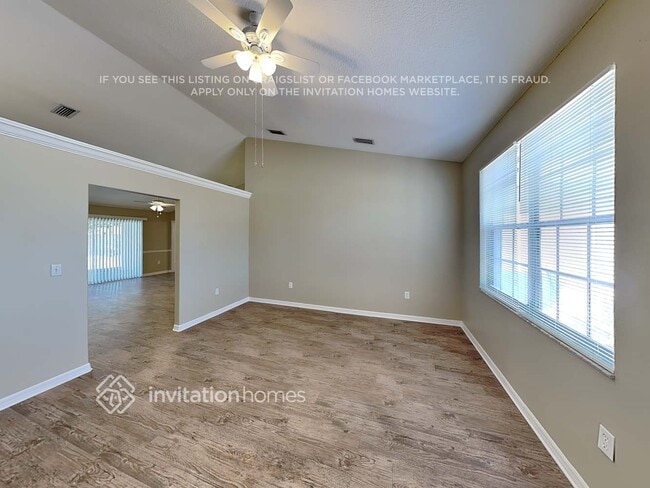 Photo - 4516 30th Ln E