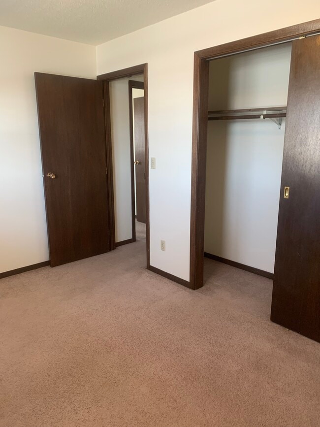 Photo - 205 Columbia St Unit Strum Apartments