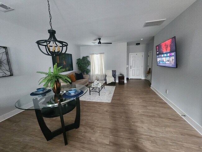 Room in Townhome on Freeze Ave NW