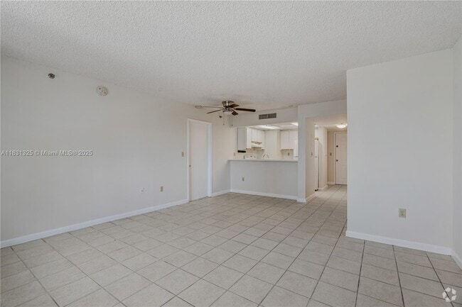 Building Photo - 540 Brickell Key Dr Unit 718 Rental