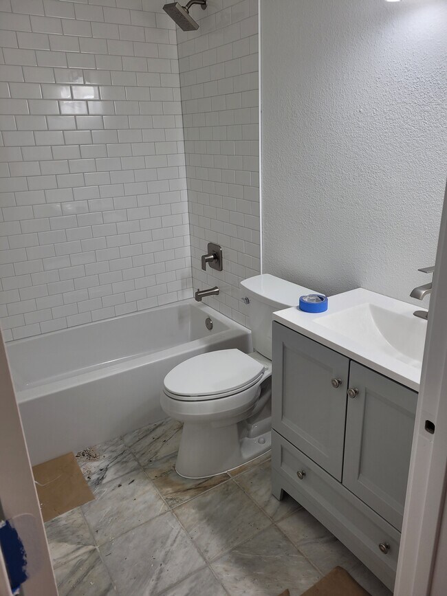 Photo - 12600 Northeast 145th Street Unit G54