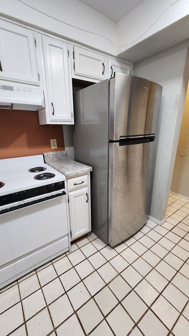 Photo - 308 NW 119th St