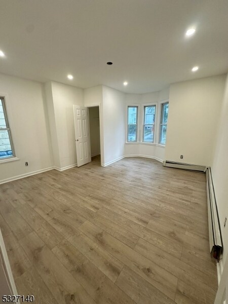 Photo - 321 Amherst St