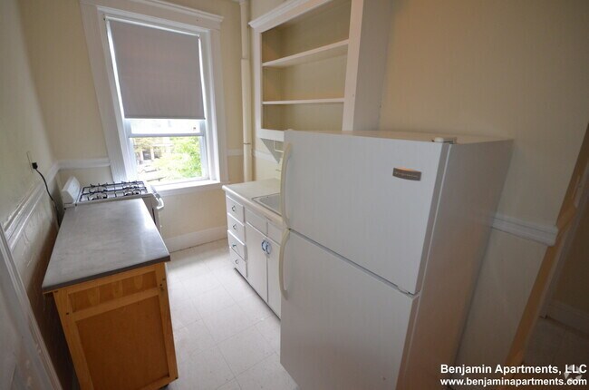 Building Photo - 4 Egremont Rd Unit 12 Rental