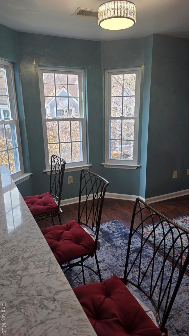 Photo - 29 Stone Creek Ln