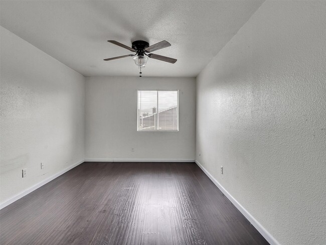 Photo - 12658 Ashford Meadow Dr Unidad B