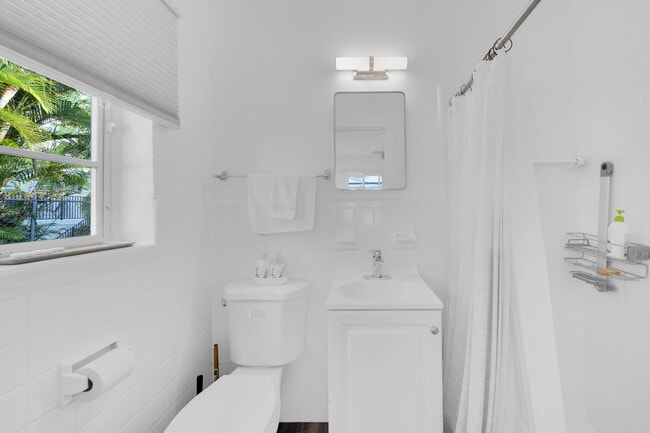 Photo - 2307 N Ocean Blvd Unit 1
