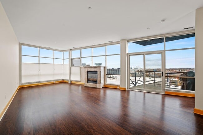 Photo - 1111 N Marshall St