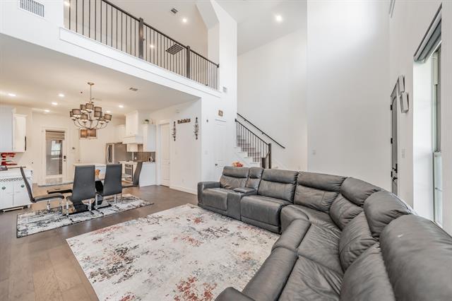 Photo - 248 Harbor Hills Dr