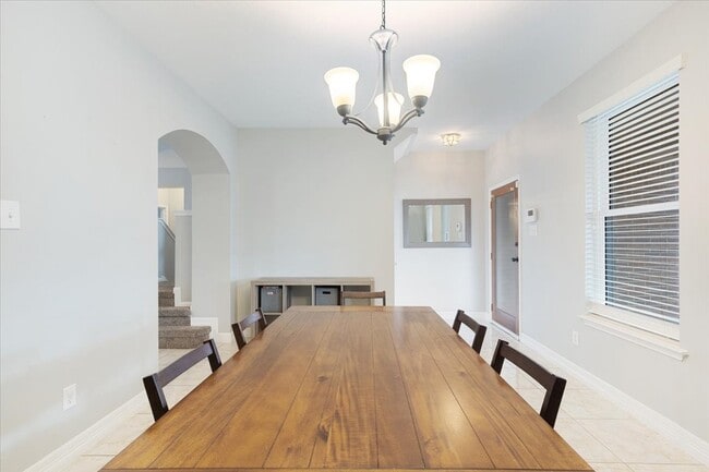 Photo - 1202 Collier Point Ln