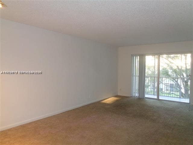 Photo - 1075 Riverside Dr Unit 304