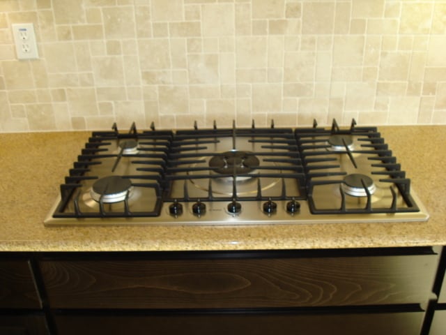 Photo - NICE 2 STORY 4+ BED, 3 BA, 3CAR, 3000+SQFT...