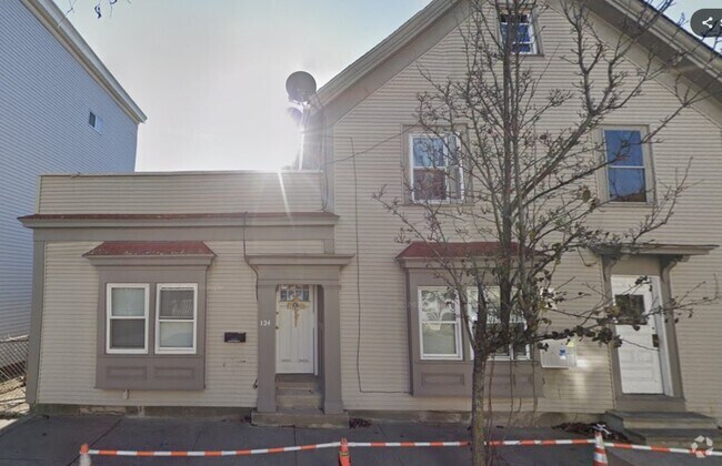Building Photo - 138 Pearl St Unit 134-2 Rental