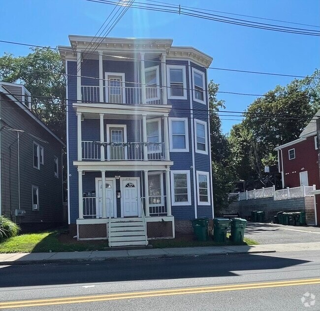 Building Photo - 290-292-292 Chestnut St Unit 3 Rental