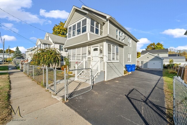 Photo - 19-21-21 Daniel St Unit 19