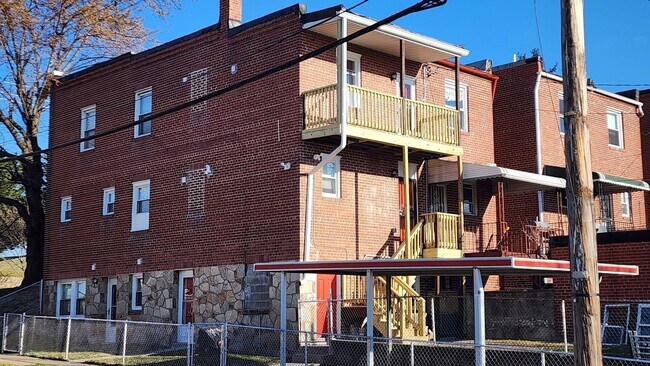 Photo - 2527 Kirk Ave Unit 2