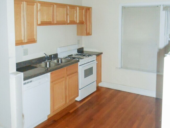 Photo - 5131 N Wolcott Ave Unit 1