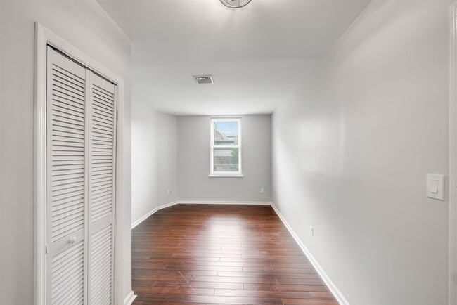 Photo - 316-1301-3-324 Jefferson St Unit 2C
