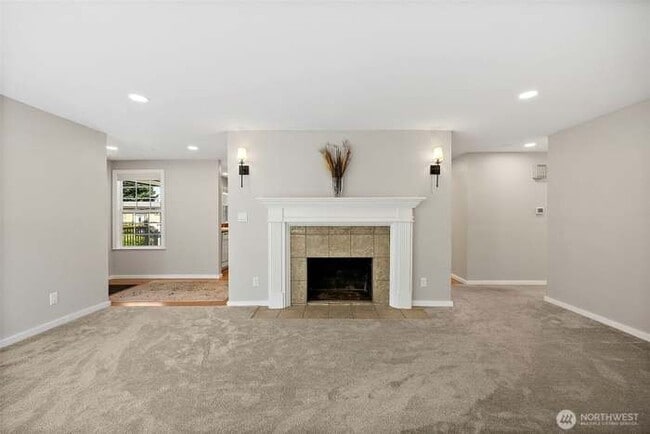 Photo - 30022 6th Ave SW