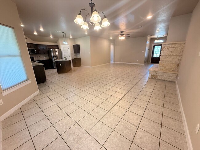 Photo - 4-Bedroom House for Rent in Copperas Cove