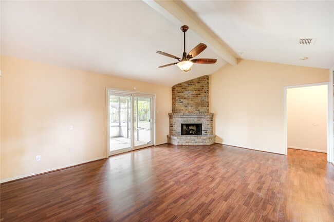 Photo - 5711 Weeping Willow Rd