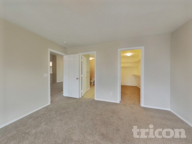 Photo - 16348 Appletree Ln