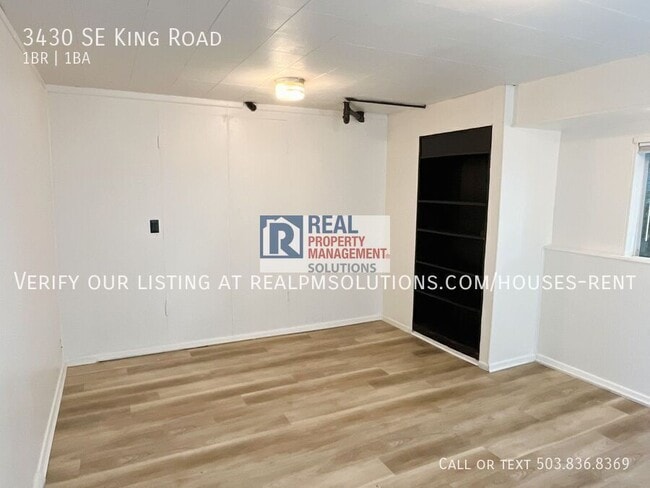 Photo - 3430 SE King Rd