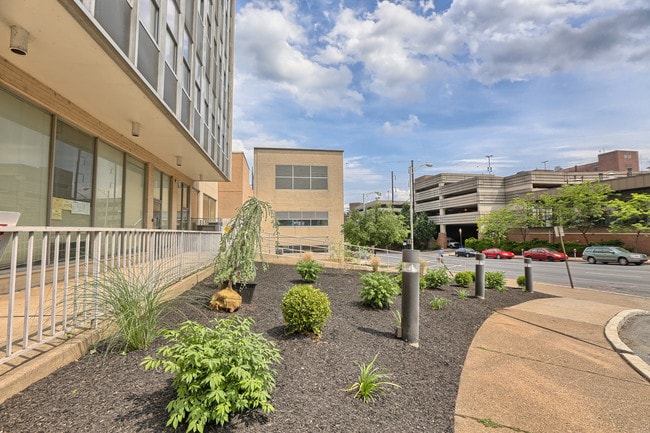 Executive House Apartments
