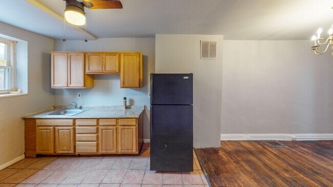 Photo - 2425 Druid Hill Ave