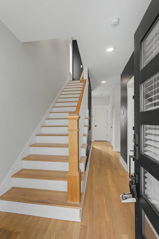 Photo - 115 Green St