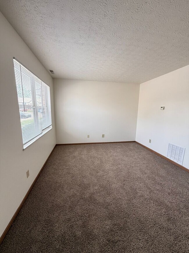 Welcome to Jefferson Crossing Townhomes