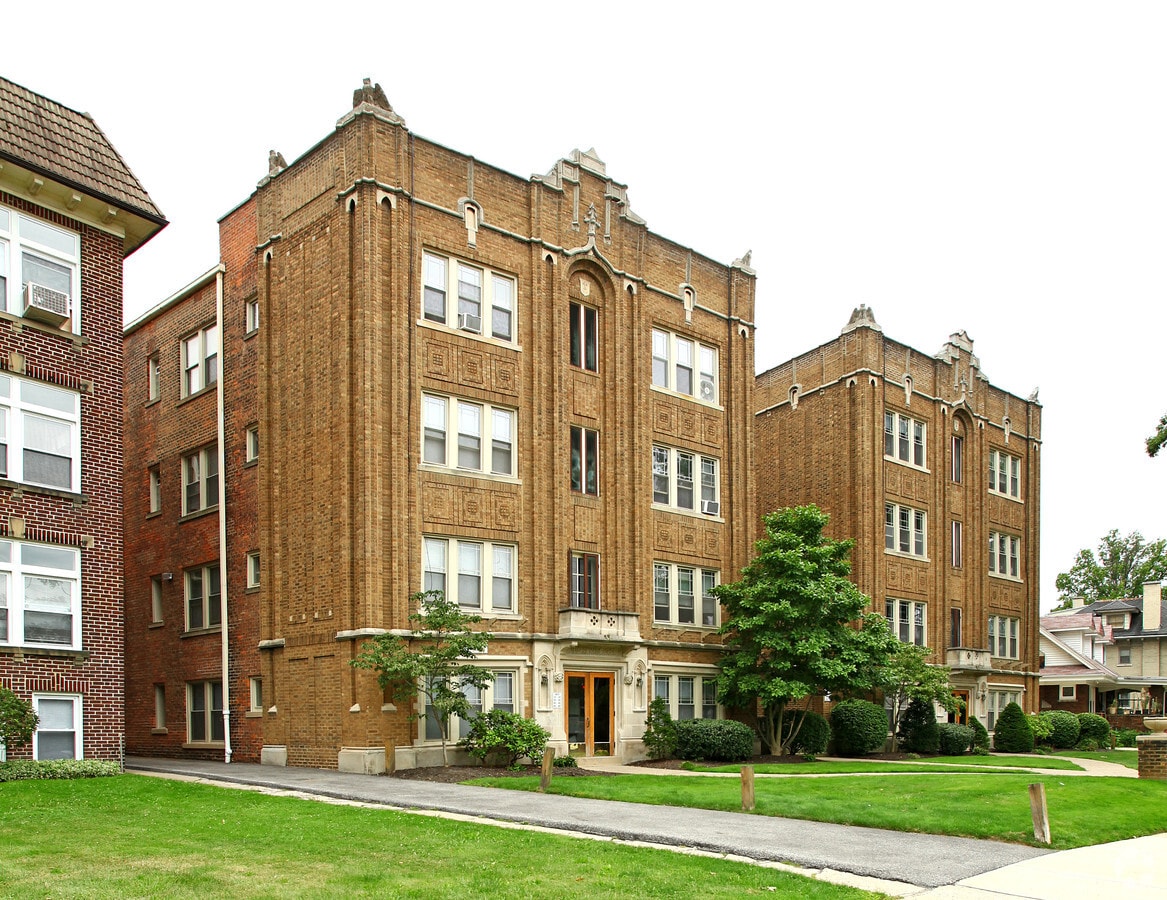 Traymore - Traymore Apartments
