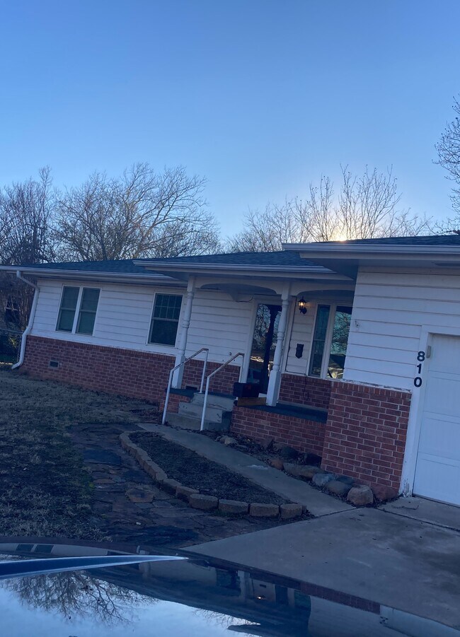 Photo - 810 Kimberly Rd