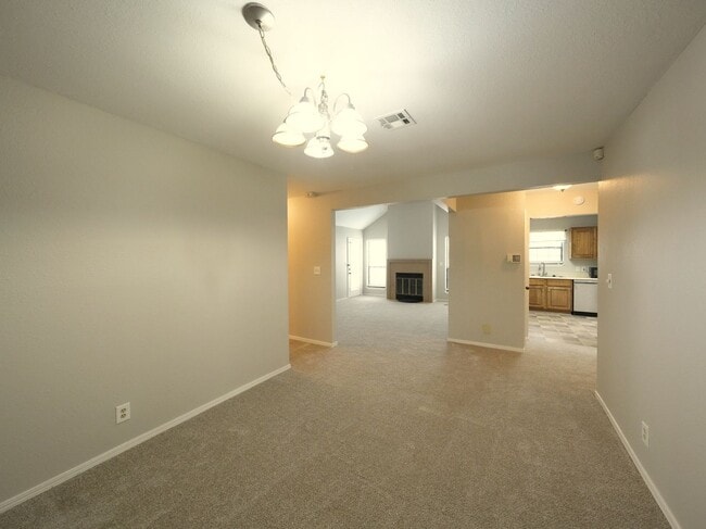 Photo - 3 Bed | 2 Bath | South Tulsa