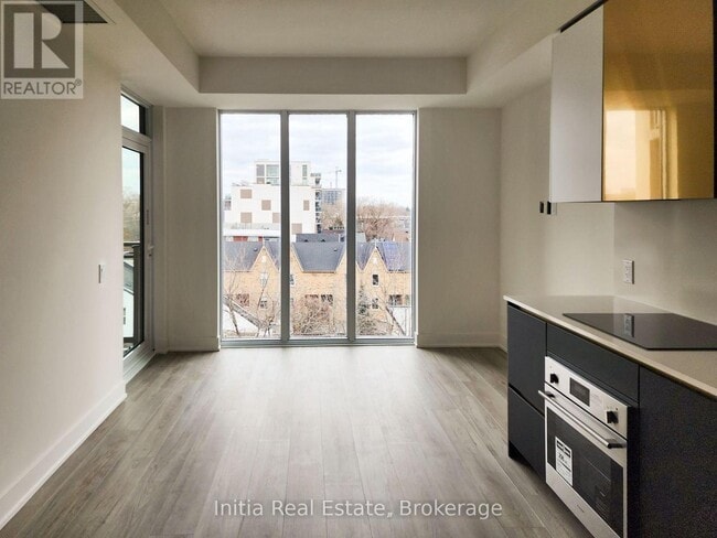 Photo - 1285 Queen St E Unit 508