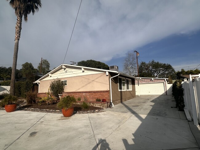 Photo - 3624 La Crescenta Ave House