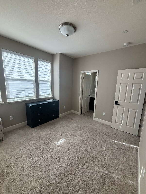 Photo - 1580 Bleecker St