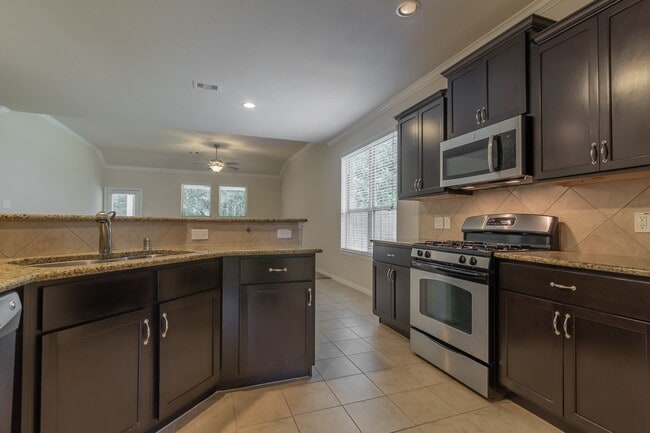 Photo - 5 Iris Arbor Ct